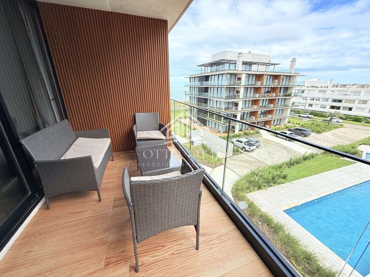 Apartamento en Venta primera Linea, Playa Mansa, Punta del Este