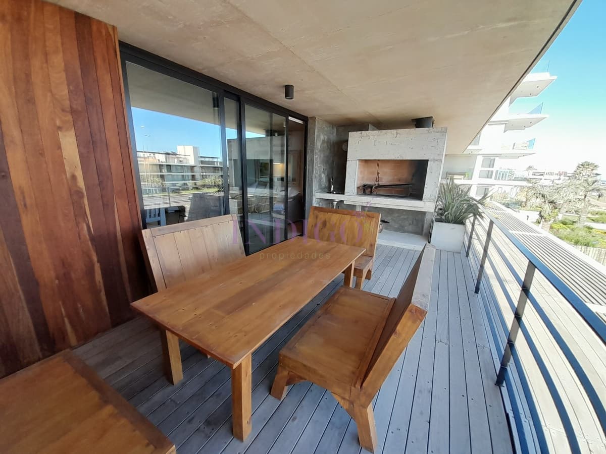 Alquiler de apartamento 2 dormitorios, Manantiales, Uruguay - Indigo Propiedades