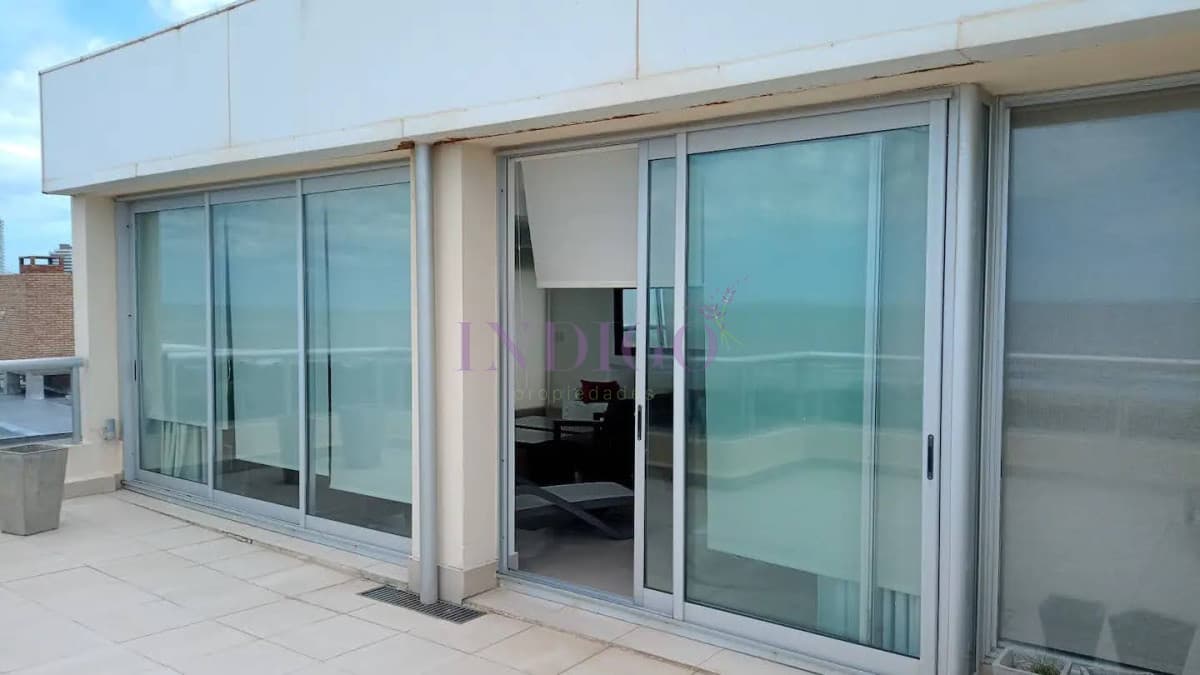 Alquiler de apartamento 3 dormitorios, Punta del Este, Uruguay - Indigo Propiedades