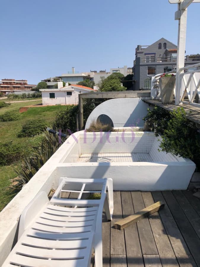 Apartamento en Montoya para alquiler sobre la playa - Indigo Propiedades