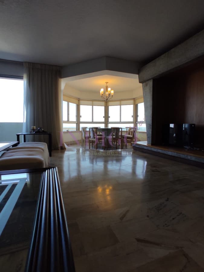 Roosevelt Center Penthouse en venta - Indigo Propiedades
