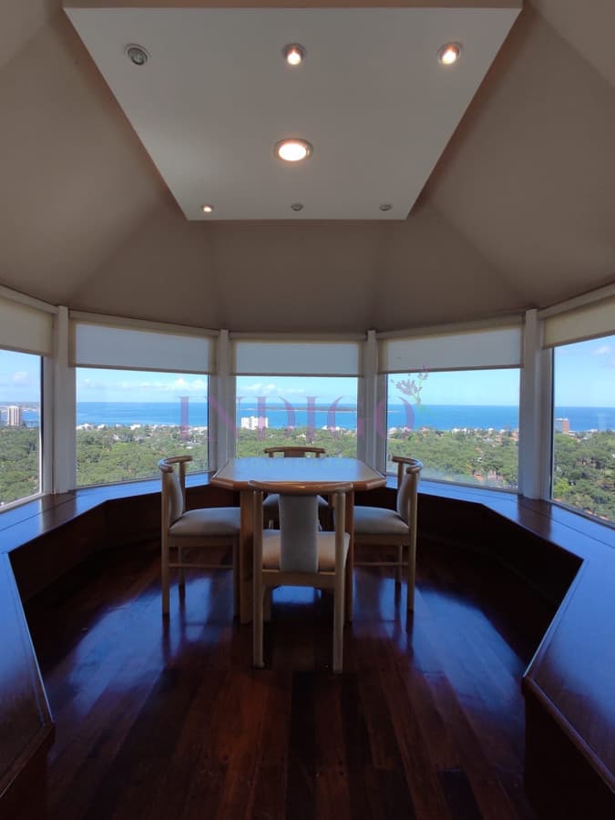 Roosevelt Center Penthouse en venta - Indigo Propiedades