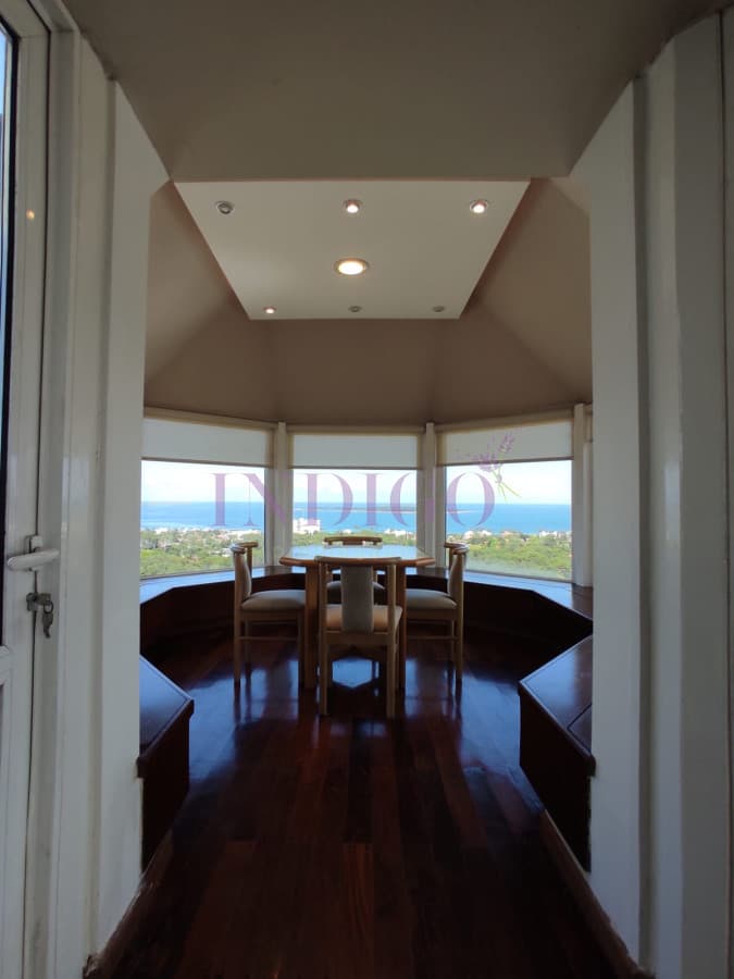Roosevelt Center Penthouse en venta - Indigo Propiedades