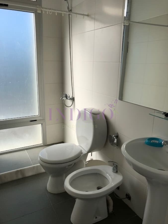 Apartamento en cómoda zona de Manantiales, 1 Dormitorio, Parrillero y Piscina  - Indigo Propiedades