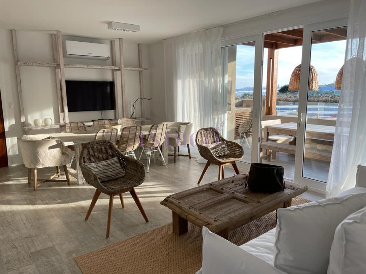 Departamento primera linea en venta Posta del Cangrejo - Indigo Propiedades