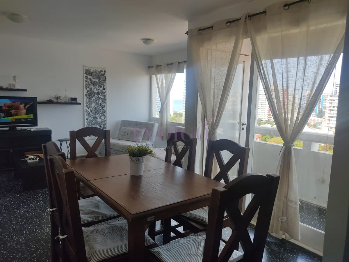 En venta y alquiler apartamento de dos dormitorios en playa Brava - Indigo Propiedades