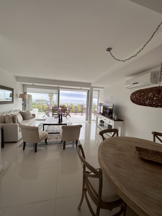 Apartamento en Manantiales, Alquiler y Venta!! - Indigo Propiedades