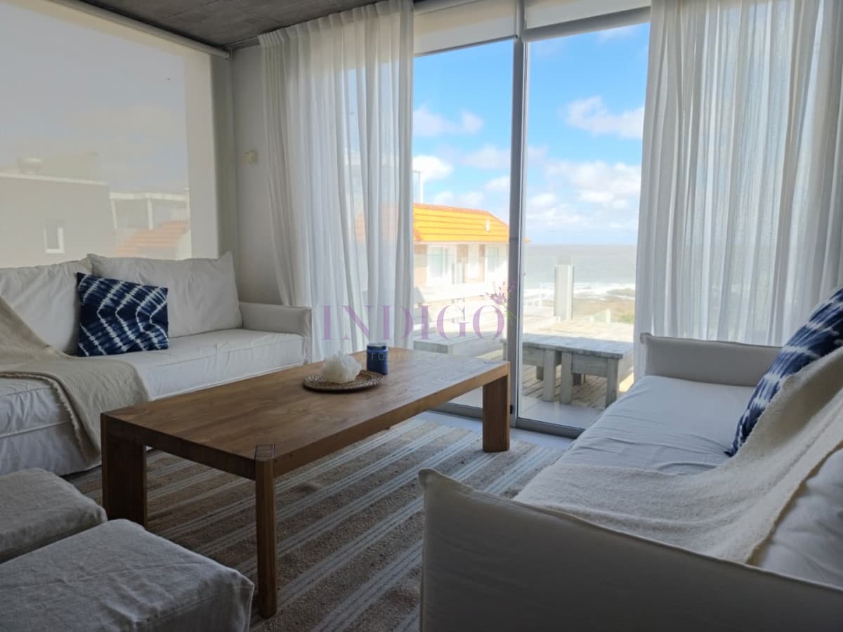 Apartamento en Montoya en Alquiler - Indigo Propiedades