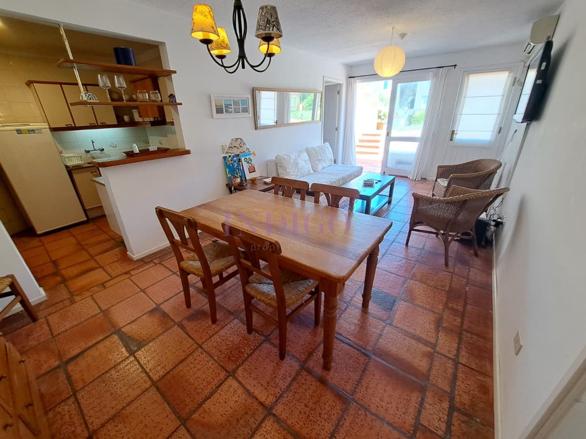 Venta en Manantiales, 2 cuartos, oportunidad, - Indigo Propiedades