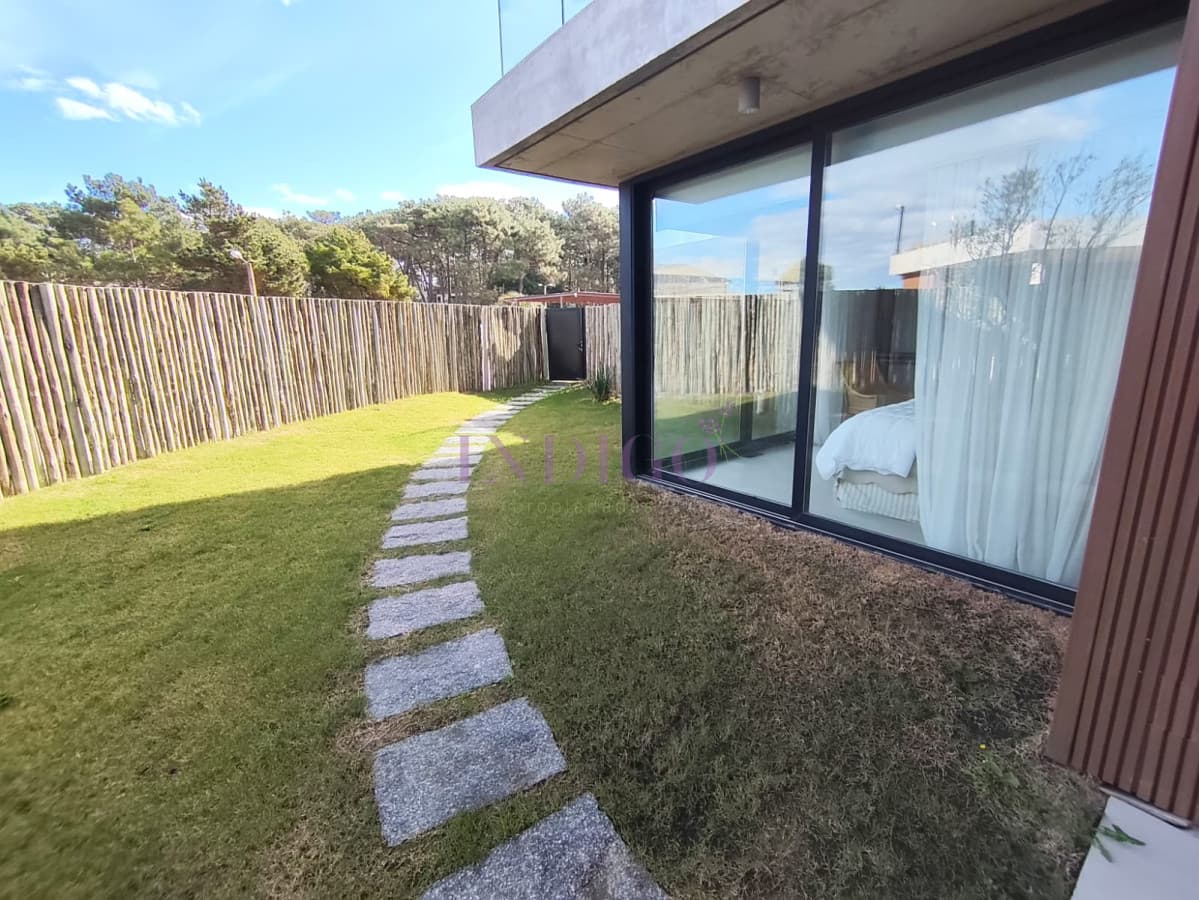 Laguna Blanca, departamento en Alquiler y Venta  - Indigo Propiedades
