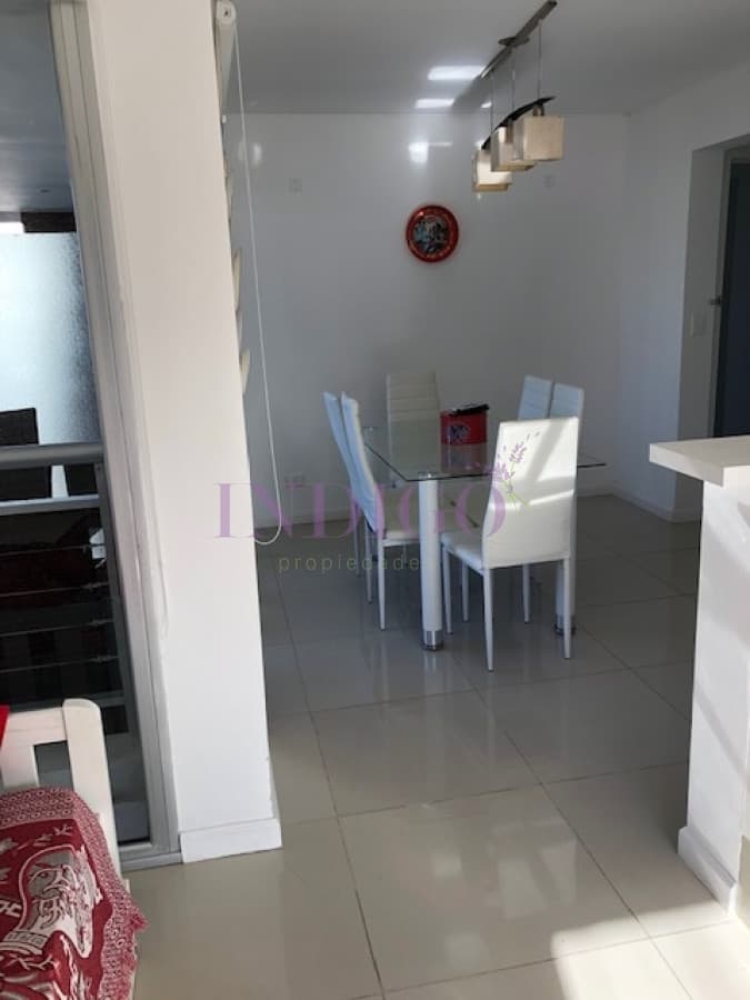 Departamento en venta y alquiler a 50 mts de la playa Brava. - Indigo Propiedades