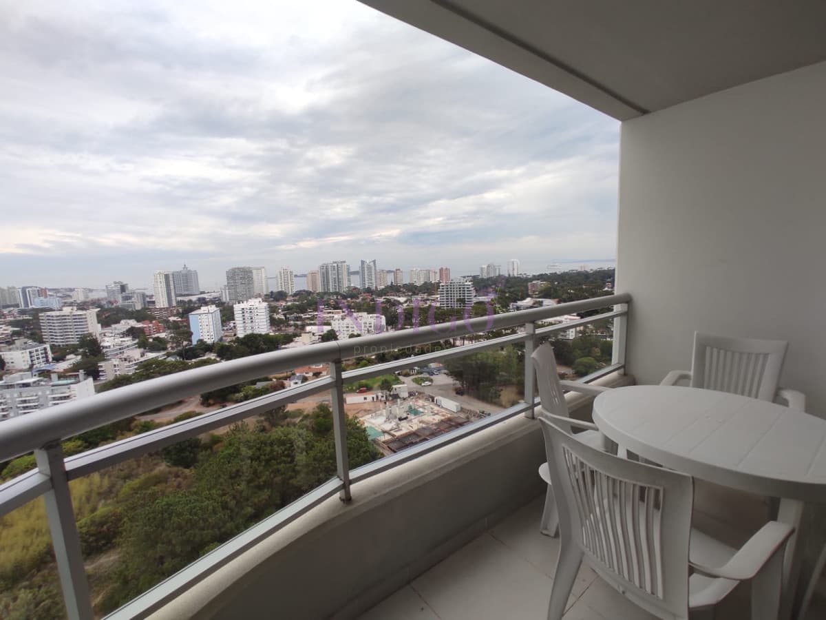 Alquiler de apartamento 1 Dormitorios en Punta del Este, Uruguay - Indigo Propiedades