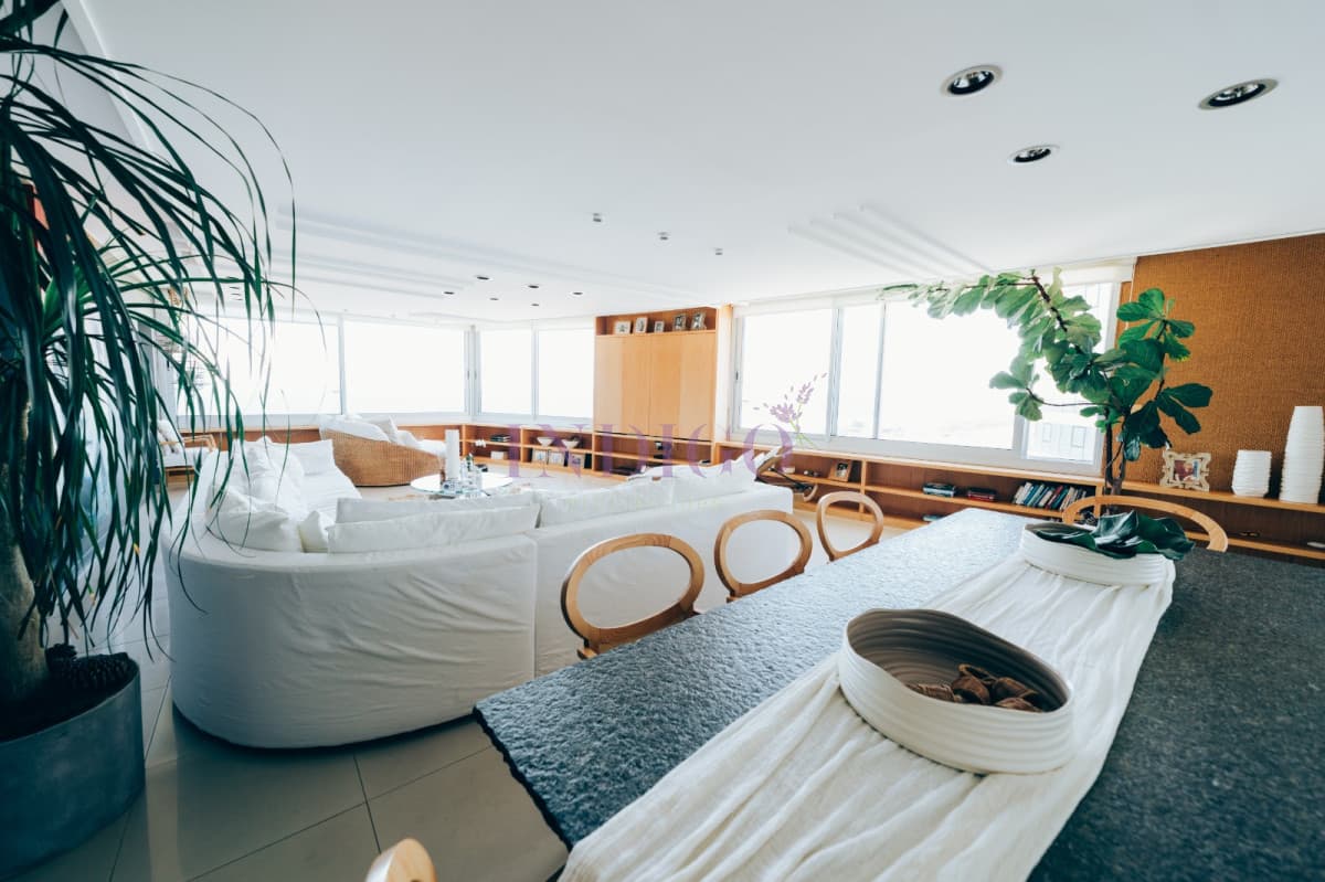Apartamento en Brava, 4 dormitorios * - Indigo Propiedades