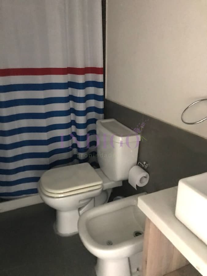 Alquiler en Manantiales, 3 cuartos con parrilla. - Indigo Propiedades