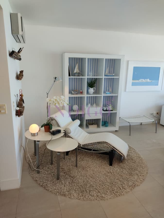 Apartamento con vista al Mar,  primera línea Brava, 3 Dormitorios con 3 Baños - Indigo Propiedades