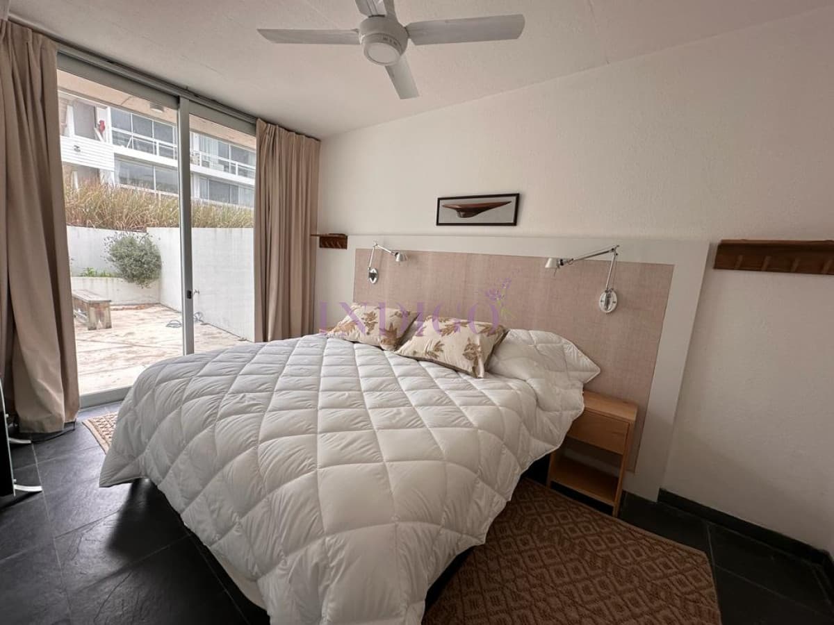 Apartamento en alquiler en manantiales - Indigo Propiedades