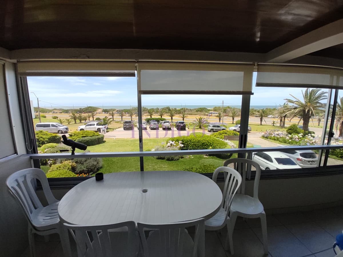 Apartamento en San Rafael, 2 Dormitorios y 2 Baños, En frente al mar! - Indigo Propiedades