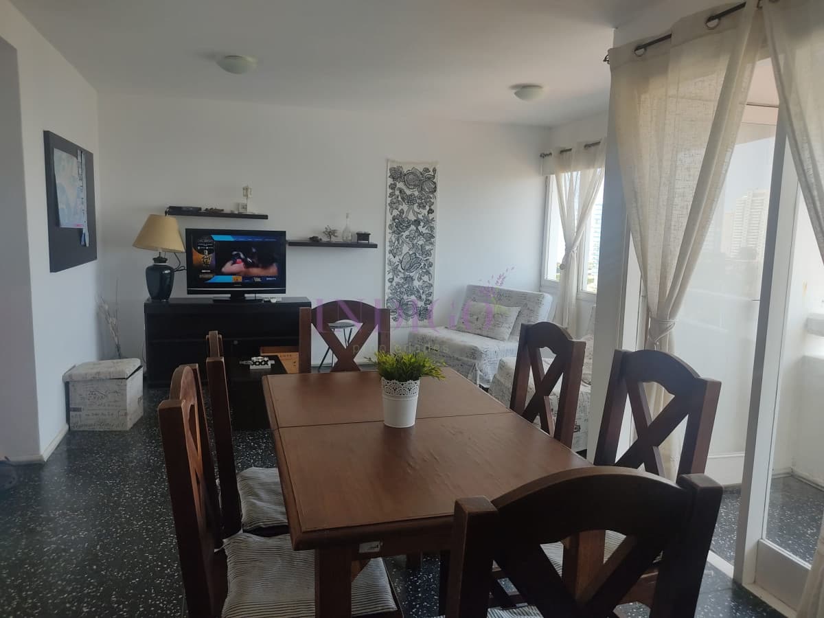 En venta y alquiler apartamento de dos dormitorios en playa Brava - Indigo Propiedades