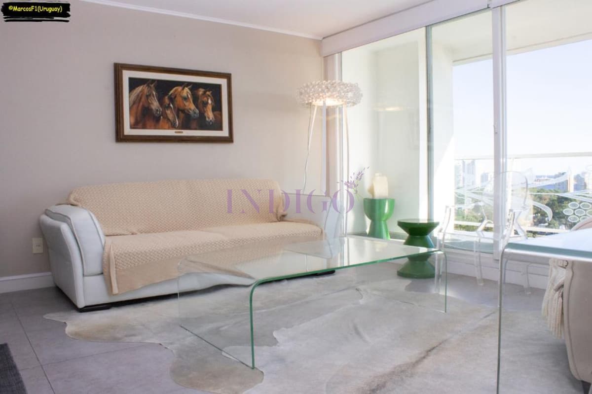 Apartamento en Torre Full Amenitites en Punta del Este, 2 Dormitorios y 2 Baños - Indigo Propiedades