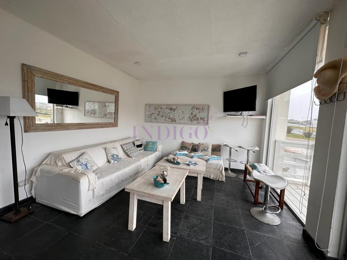 Apartamento 3 dormitorios  - Indigo Propiedades