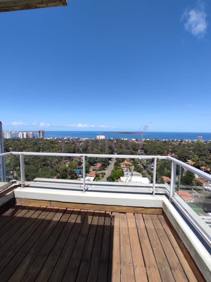 Roosevelt Center Penthouse en venta - Indigo Propiedades