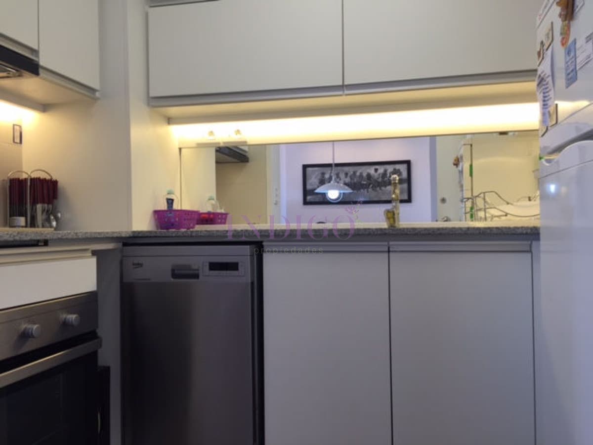 Muy buen departamento en alquiler en la  Península, 2 dormitorios . - Indigo Propiedades