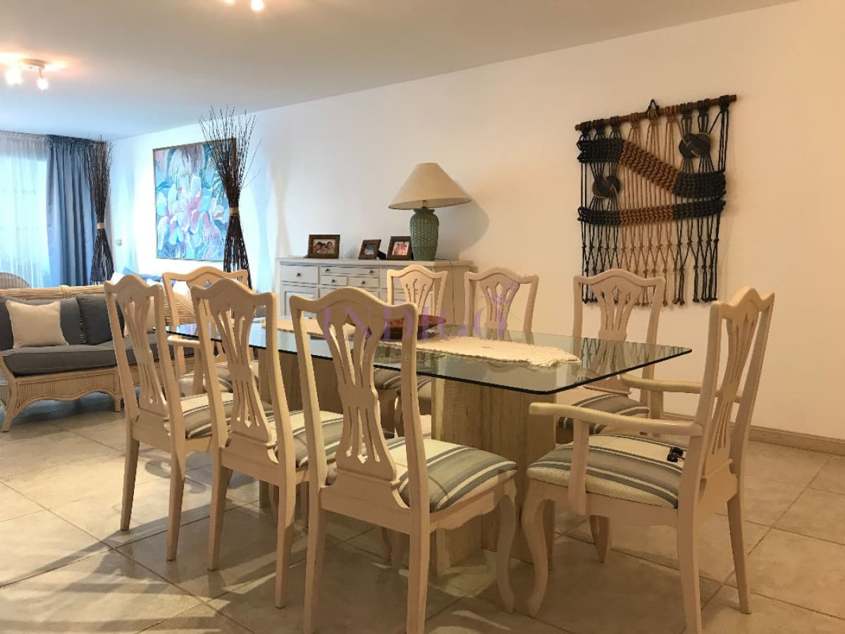 Importante departamento en Brava en venta y alquiler. 3 dormitorios . - Indigo Propiedades