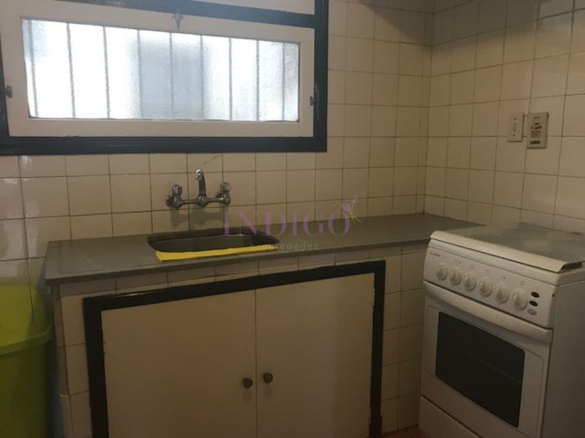 Muy buen departamento en alquiler en la Peninsula, 2 dormitorios y medio. - Indigo Propiedades