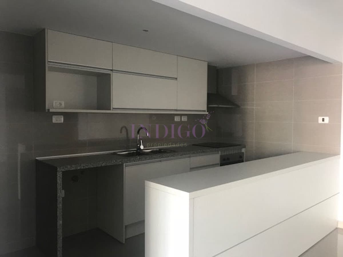 Apartamento en La Pastora, 3 dormitorios con vista al Mar - Indigo Propiedades