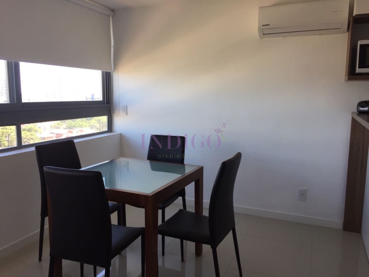 Venta y Alquiler de Apartamento en Playa Brava, Punta del Este, Uruguay - Indigo Propiedades