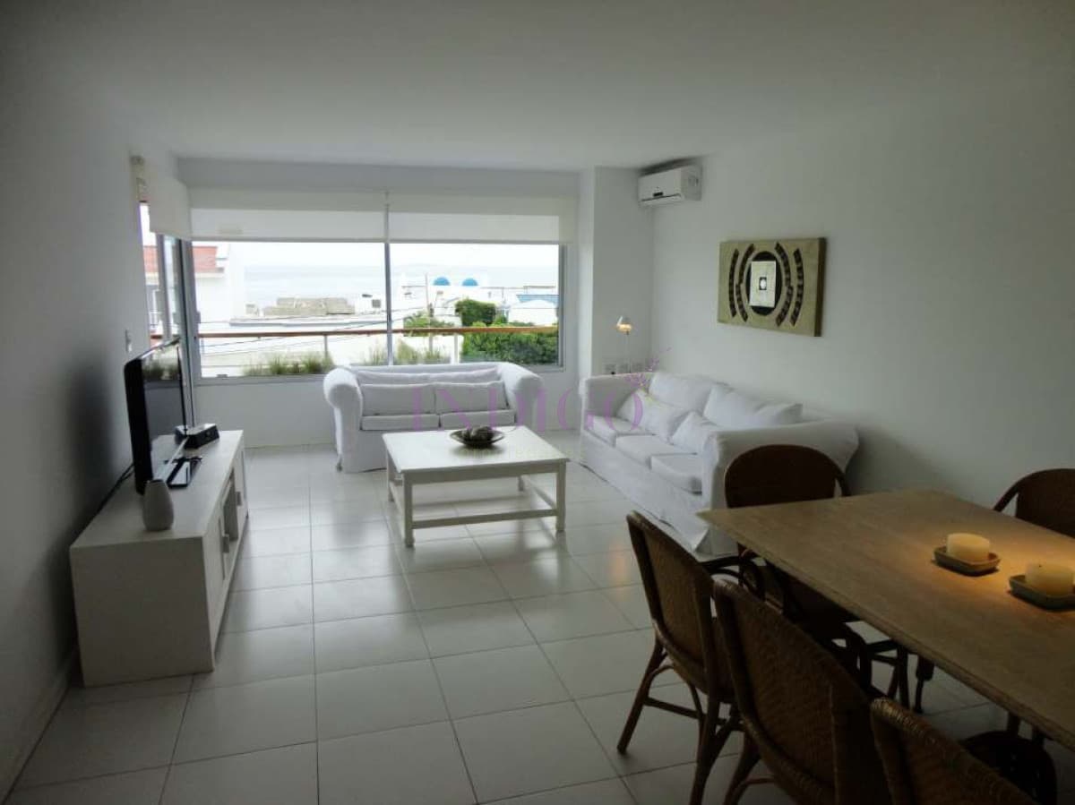 Muy buen depatamento en alquiler y venta  en Montoya, 3 dormitorios . - Indigo Propiedades