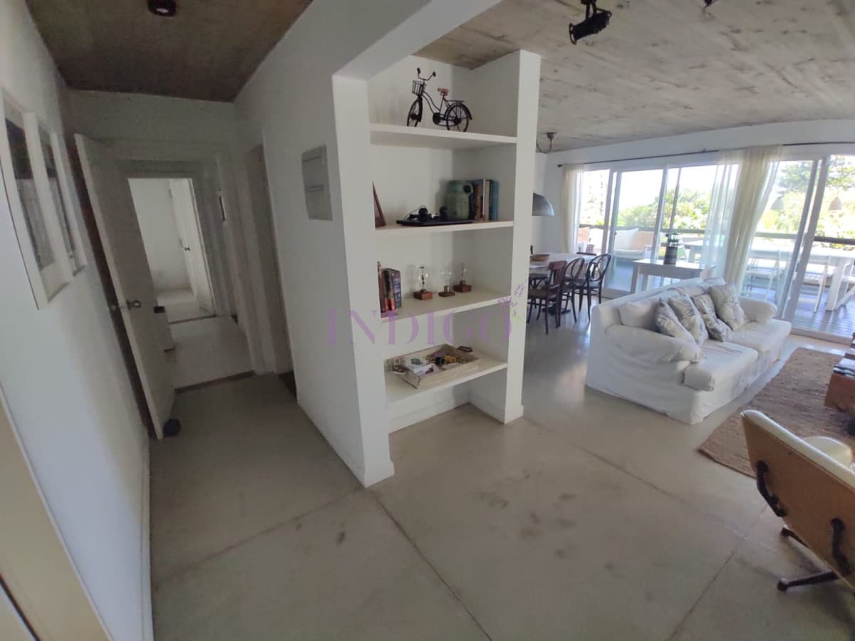 Apartamento en La Barra, 3 Dormitorios y 3 Baños, Piscina y Parrillero - Indigo Propiedades