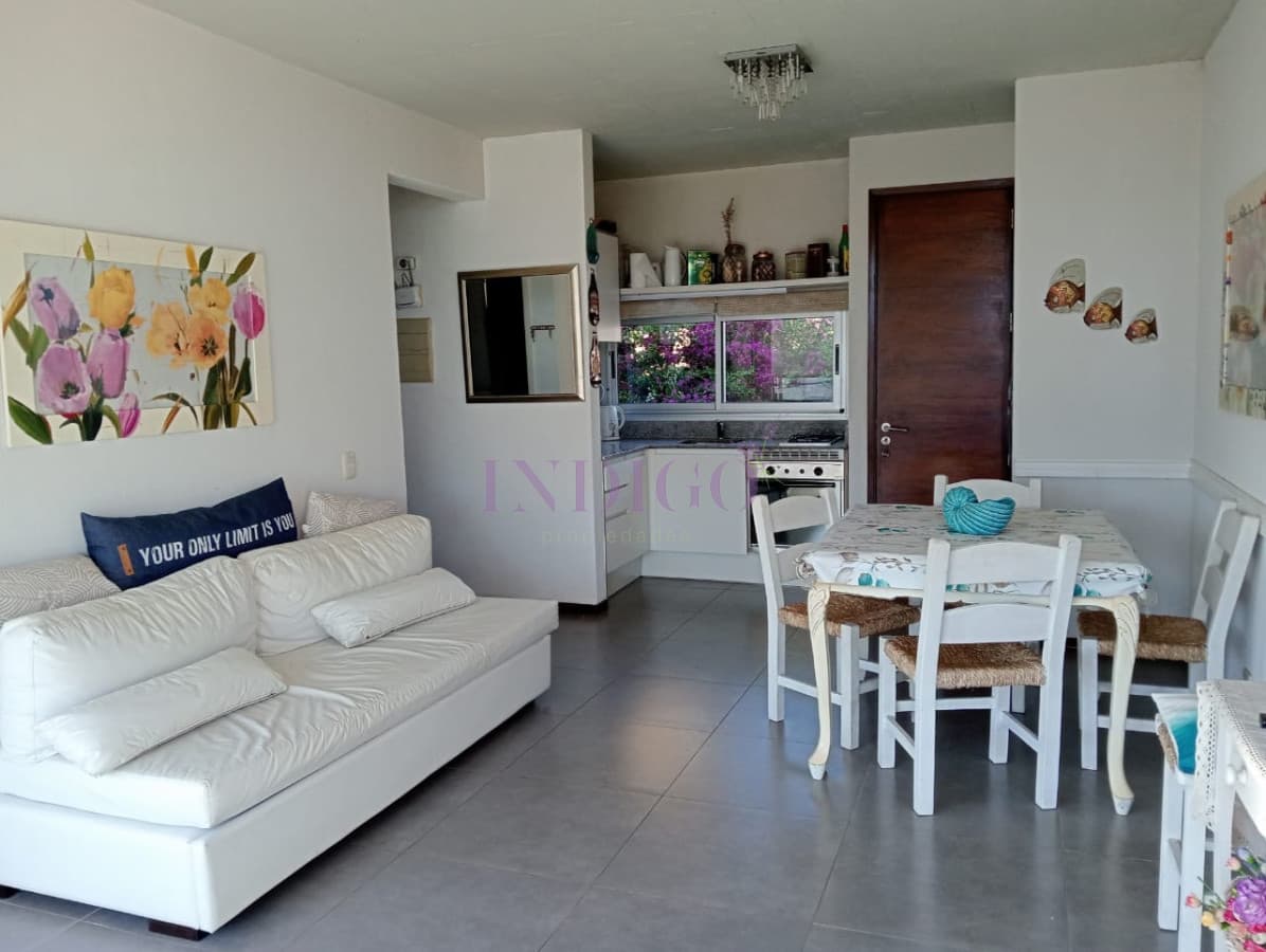 Departamento en alquiler en pleno corazón de Manantiales.en Manantiales, 2 dormitorios . - Indigo Propiedades