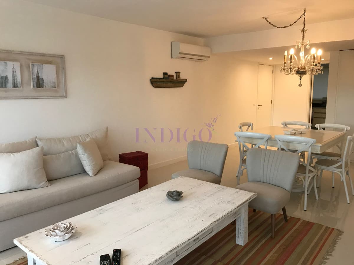 Alquiler de apartamento 2 dormitorios, Manantiales, Uruguay - Indigo Propiedades
