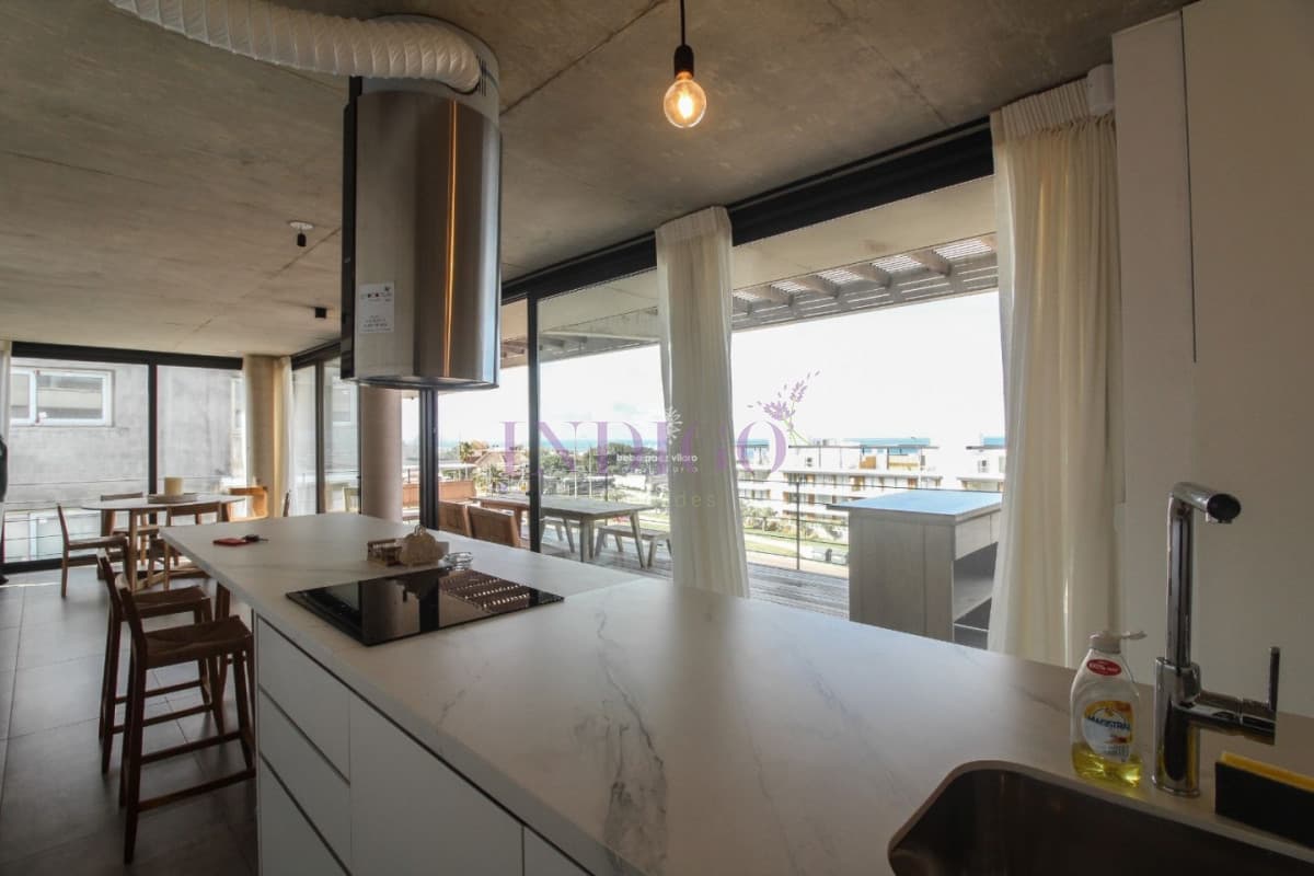 Apartamento en alquiler Manantiales  - Indigo Propiedades
