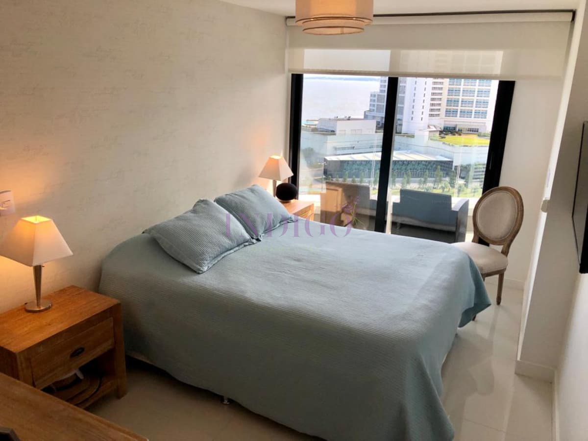 Apartamento en Punta del Este, muy bien equipado en torre full amenities - Indigo Propiedades