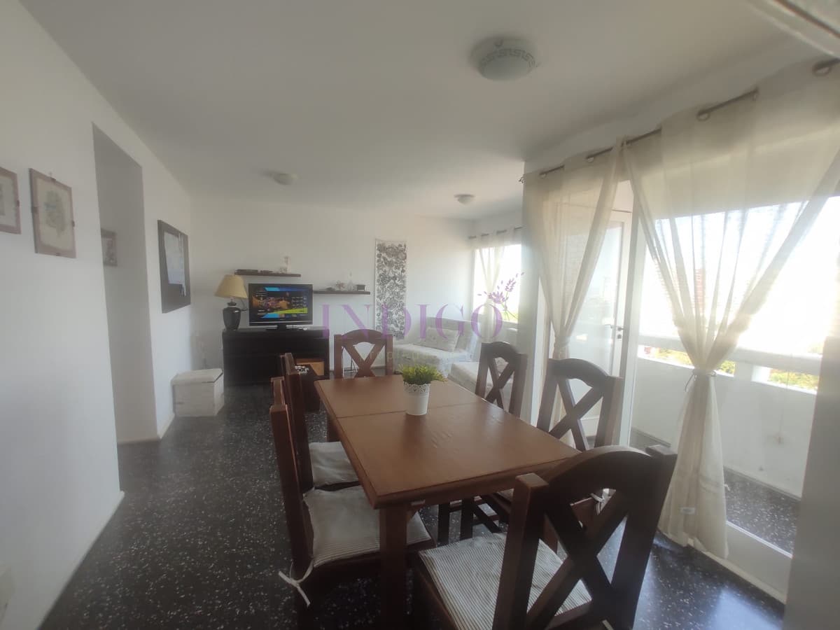 En venta y alquiler apartamento de dos dormitorios en playa Brava - Indigo Propiedades