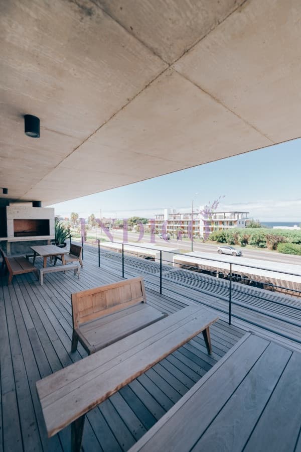 Departamento en venta y alquiler Manantiales - Indigo Propiedades
