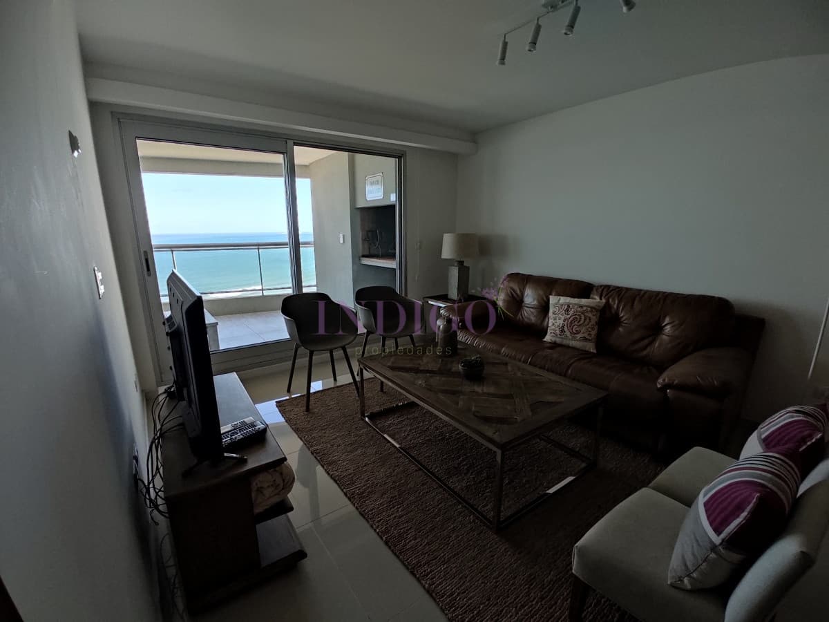 Muy buen Departamento alquiler frente al mar en la  Brava, 3 dormitorios - Indigo Propiedades