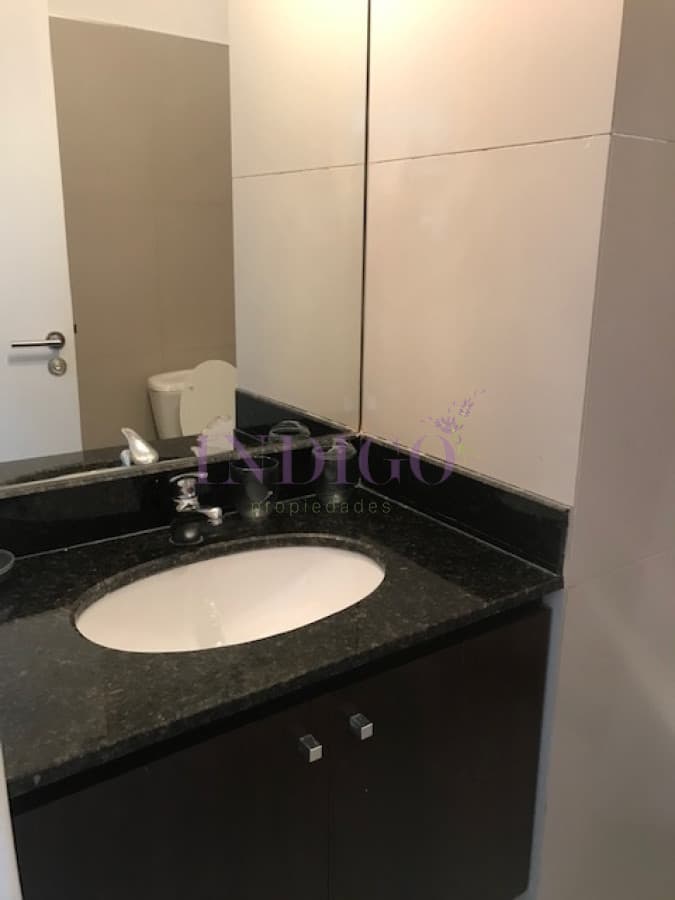 Venta y alquiler en Manantiales con terraza jacuzzi y parrillero!: - Indigo Propiedades