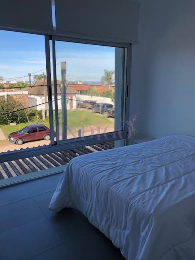 Departamento en alquiler de 2 dormitorios, 2 baños en Manantiales - Indigo Propiedades