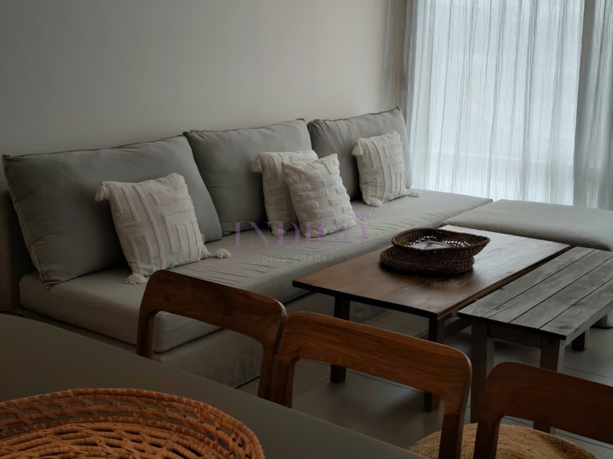 Apartamento en Alquiler en Manantiales - Indigo Propiedades