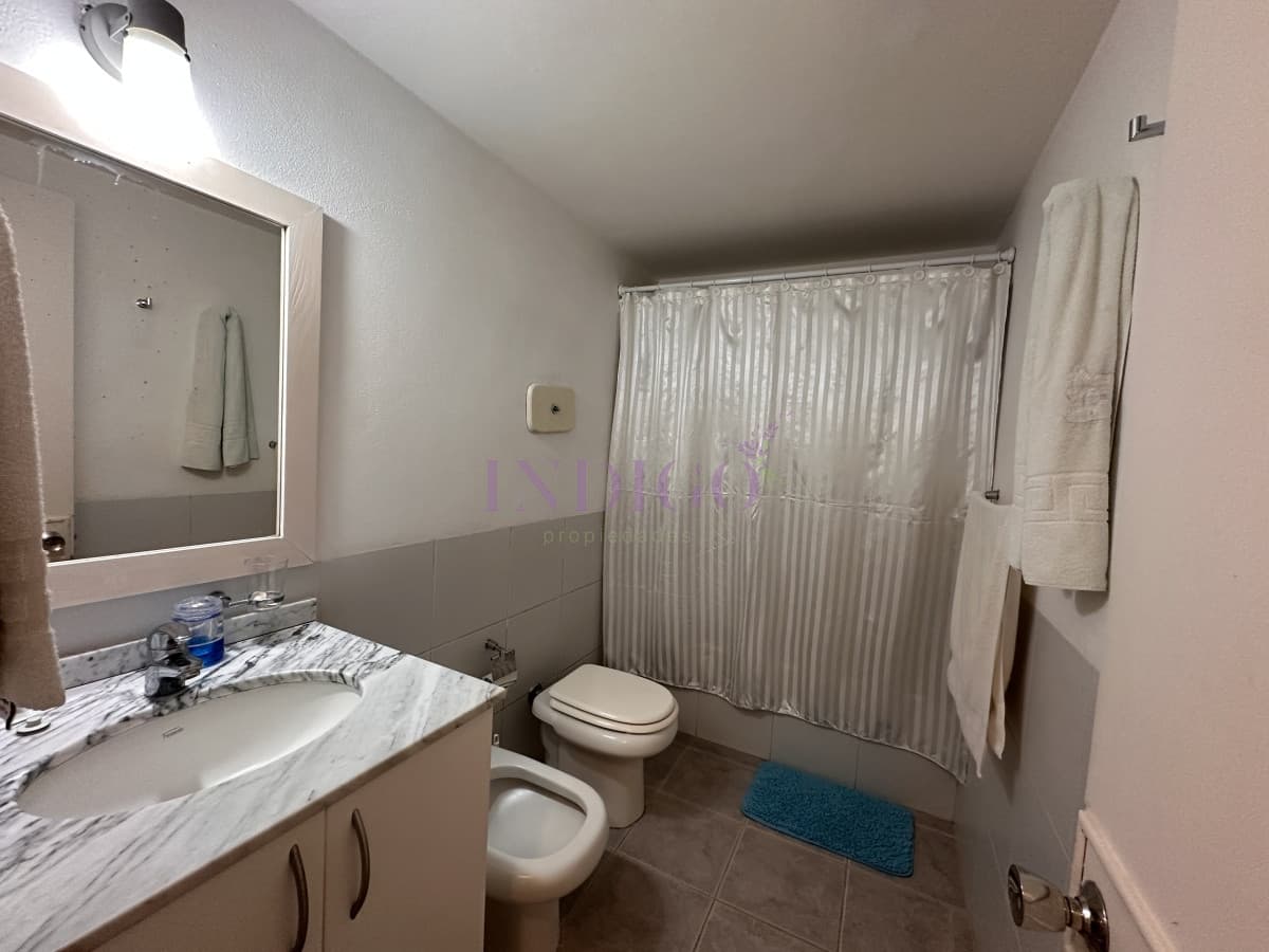 Apartamento 3 Dormitoritos y 2 Baños, en Manantiales - Indigo Propiedades