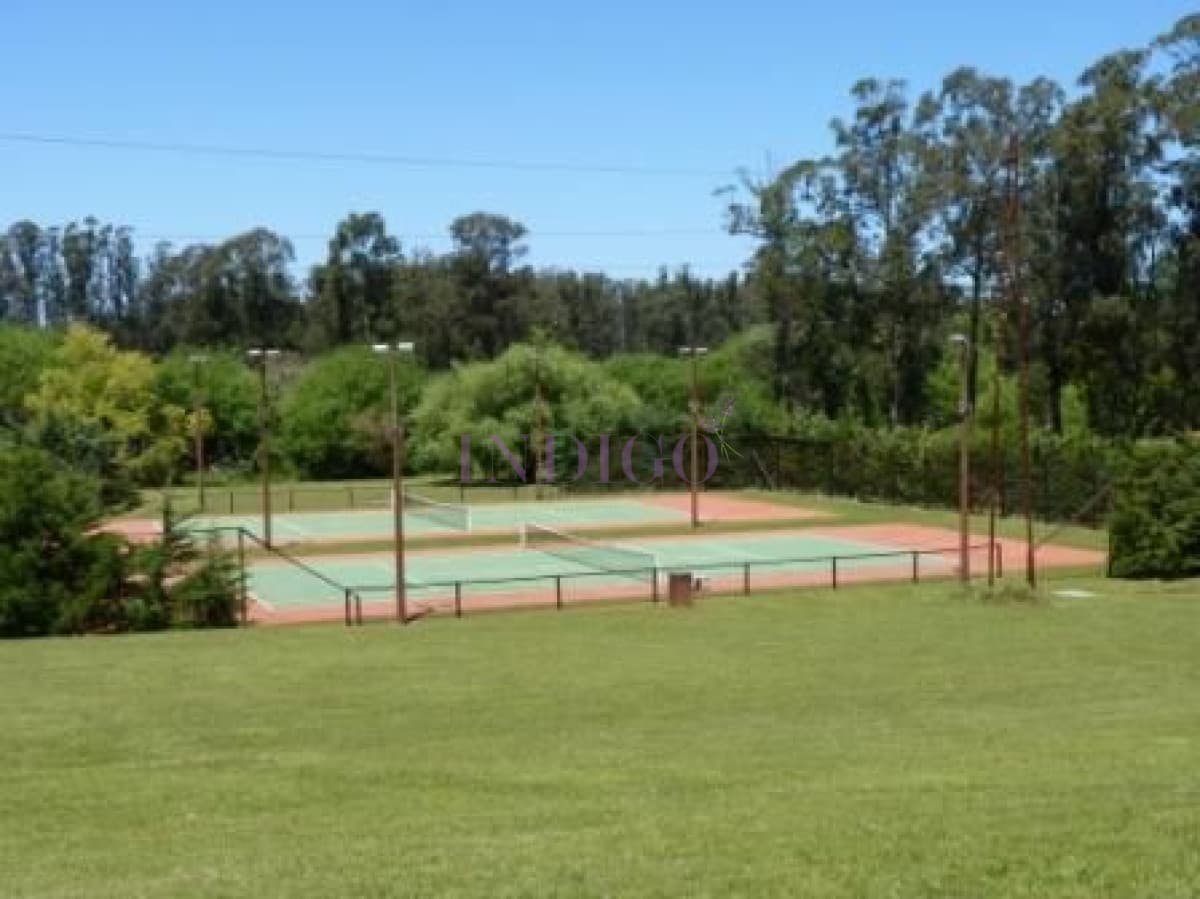 Excelente oportunidad de compra  en una de las zonas más tranquilas de Punta del Este - Indigo Propiedades