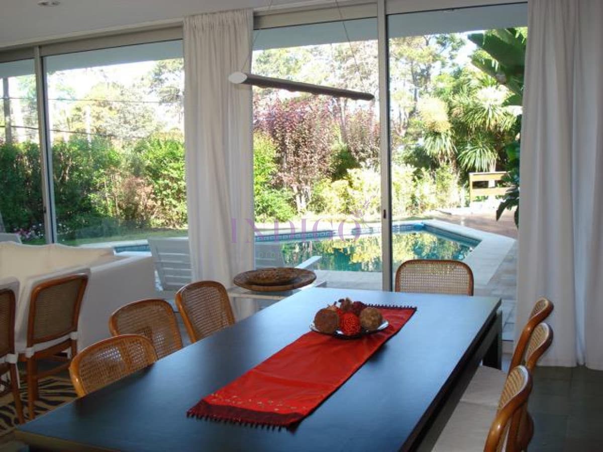 Hermosa casa en las paradas, piscina y parrillero, preciosa! - Indigo Propiedades