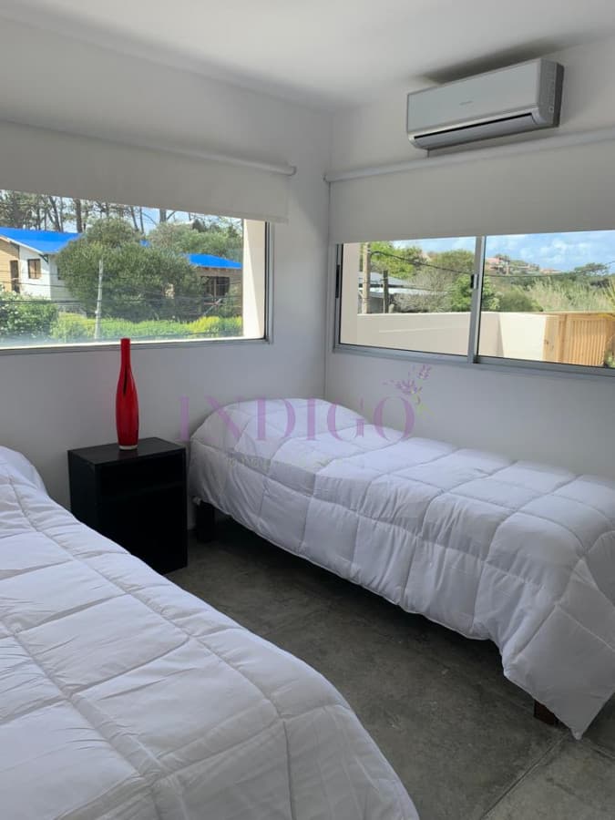 Casa 3 Dormitorios y 2 Baños - Indigo Propiedades