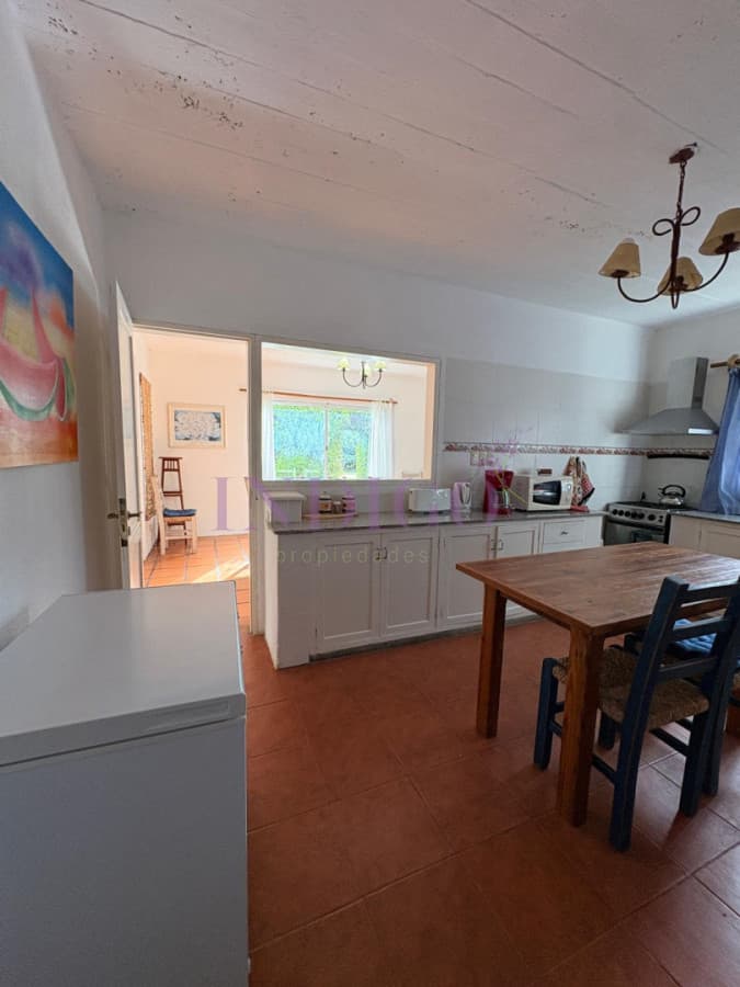 Alquiler casa  en Montoya, 4 dormitorios más servicio. - Indigo Propiedades