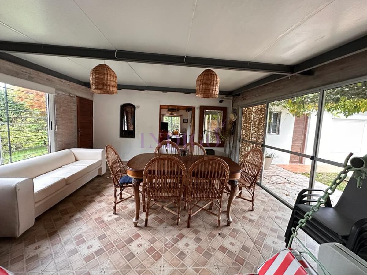 Casa en Manantiales 3 Dormitorios 2 baños, piscina y parrillero  - Indigo Propiedades