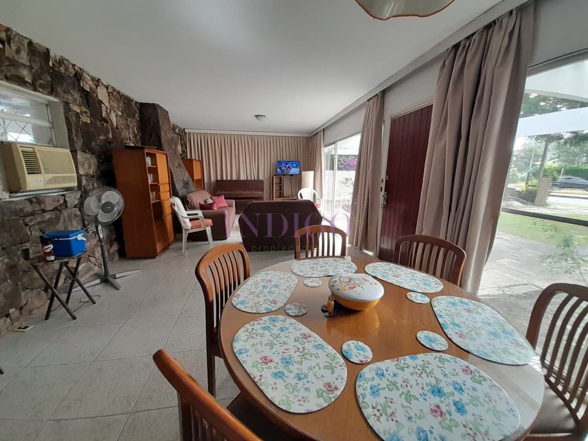 Alquiler de casa 3 Dormitorios en Punta del Este, Uruguay - Indigo Propiedades