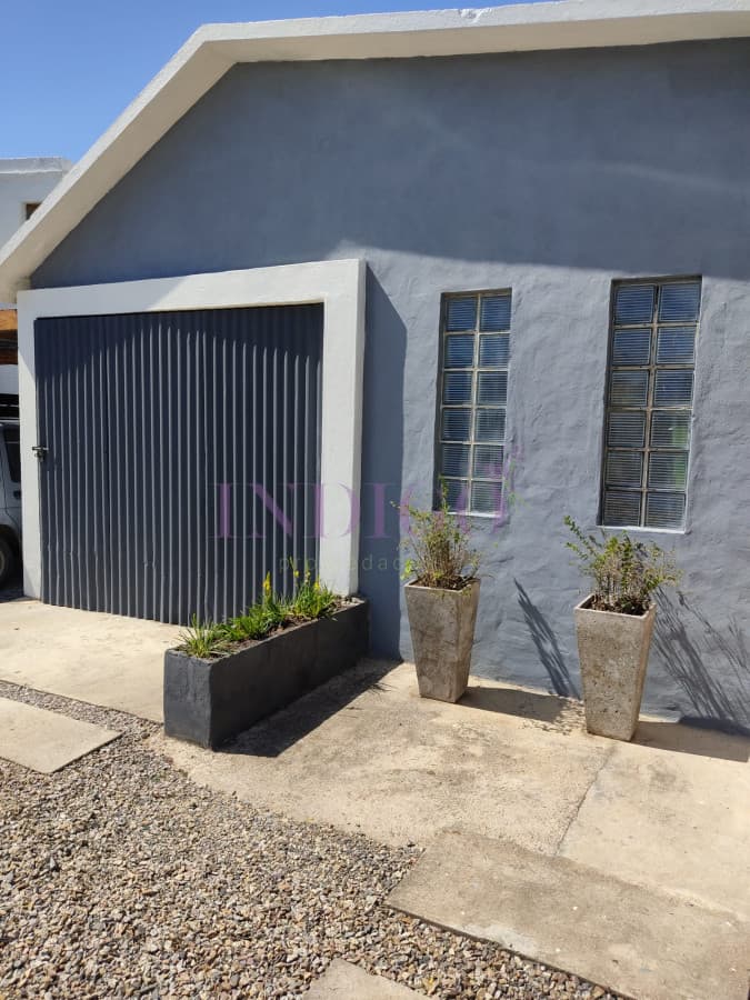 En Alquiler, Altos de punta Piedra, casa de 4 dorm con parrillero y piscina. - Indigo Propiedades